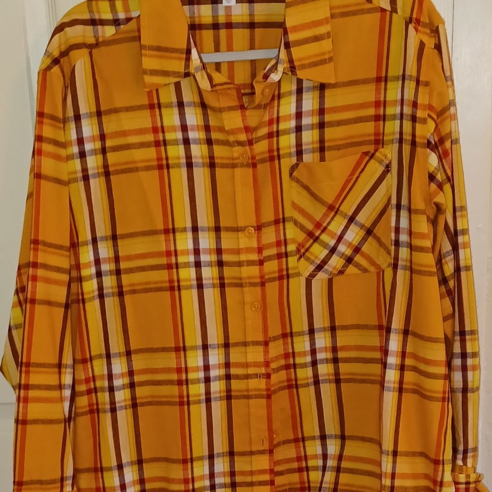 BLOUSE